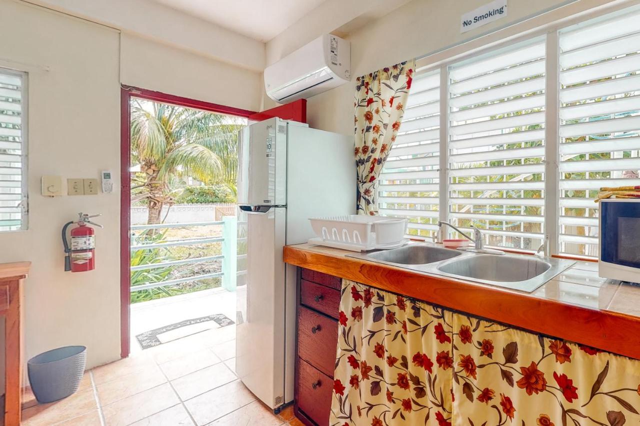 Almond Tree 3 At Island Cabanas Gold Standard Certified キー・カーカー エクステリア 写真
